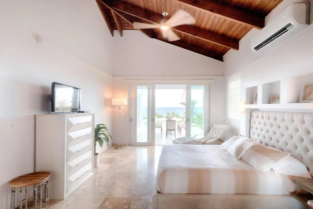 Villa Beautiful Villa! Diiscount Via What Aspp! Pool, Secluded Beach! Check The Number From The Photos! Vieques